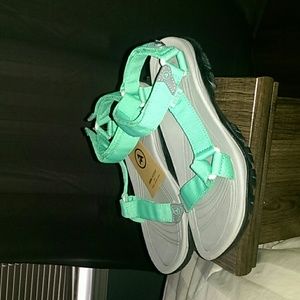 Atika outdoor hiking sandals